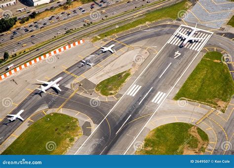 runway for airplanes figgerits answers|Runway for airplanes .